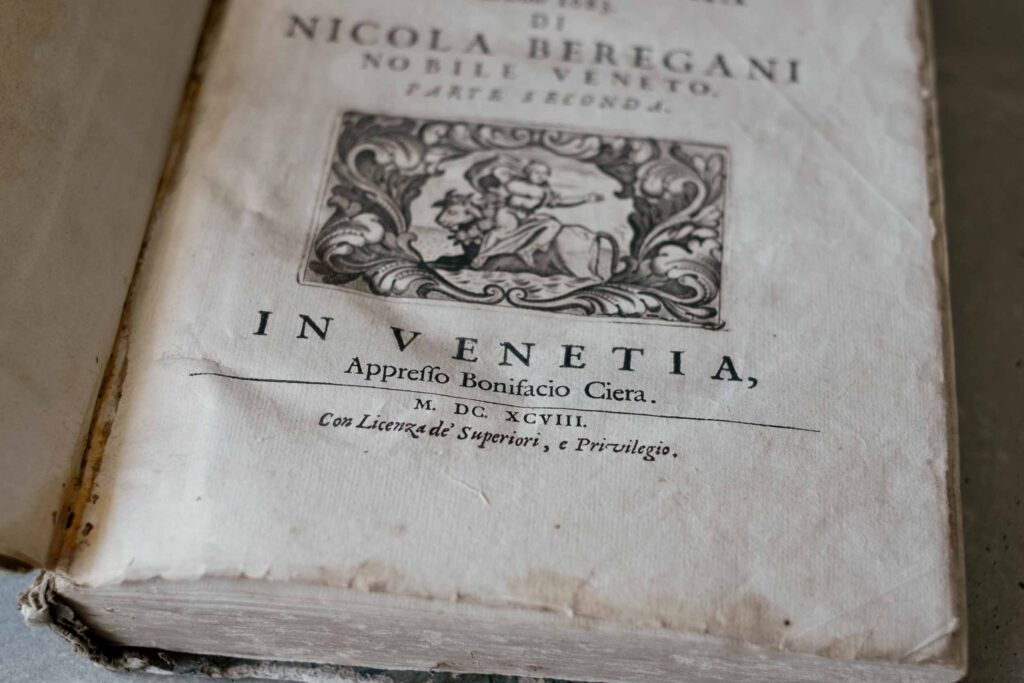 Nicola Beregani, Historia delle Guerre d’Europa dalla Comparsa delle Armi Ottomane nell’Hungheria (1683), Part II, Venice 1698, Contemporary Binding